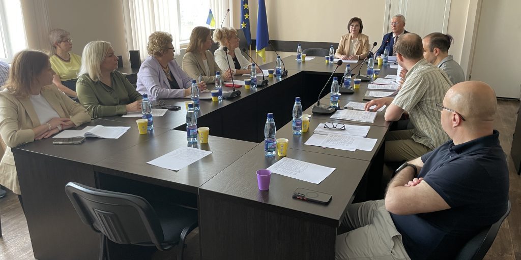 CREATOR: gd-jpeg v1.0 (using IJG JPEG v62), quality = 82